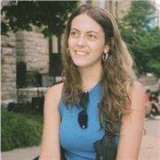 Creative English tutor with a psych background, making learning fun, personal, and confidence-boosting—online and student-focused.